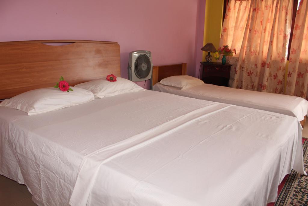 Royal Mount Hotel Kandy Habitación foto